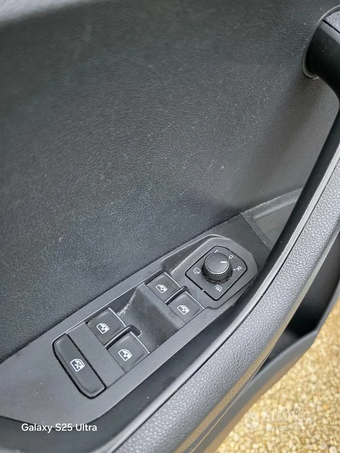 Skoda Karoq — foto 22