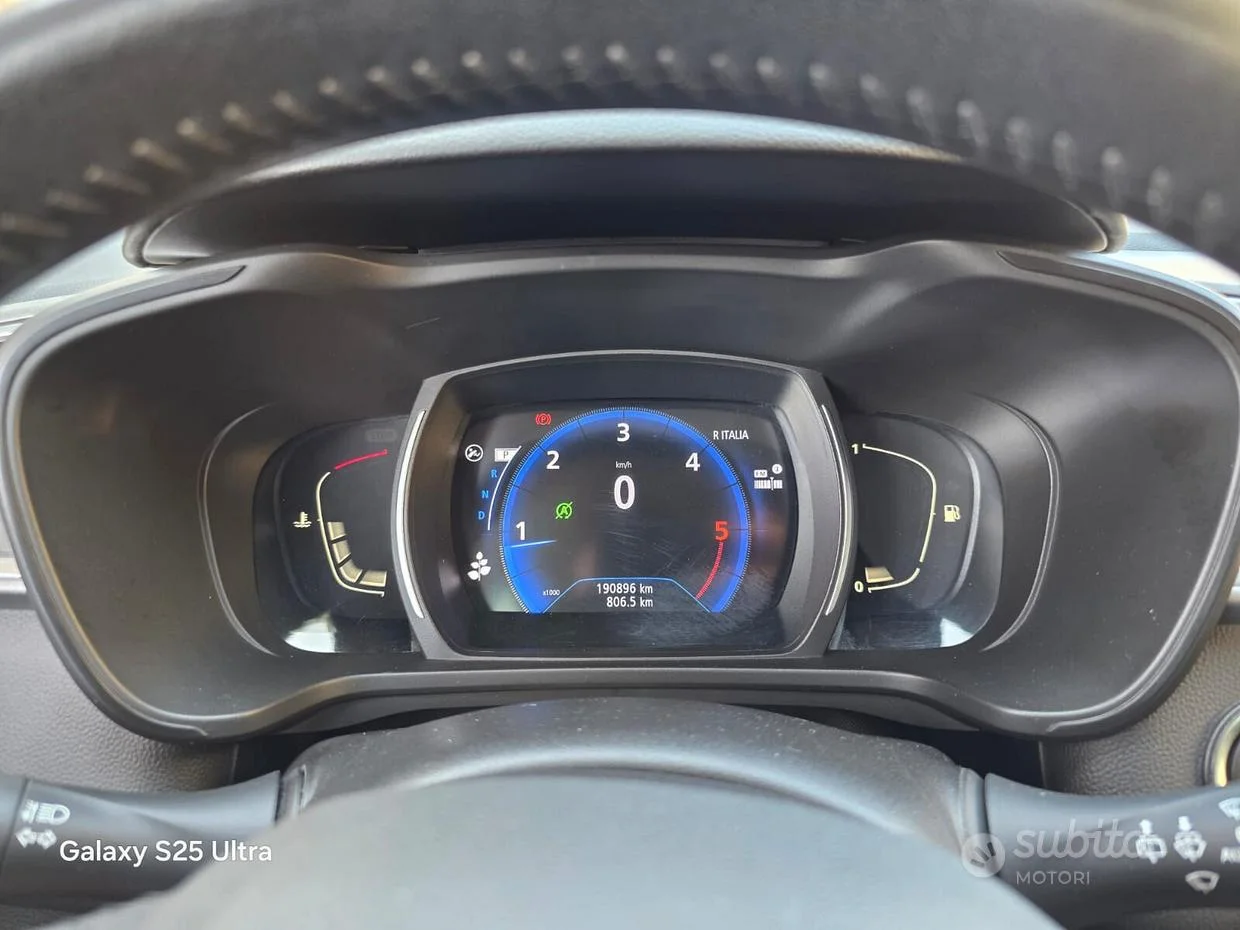 Renault Kadjar — foto 23