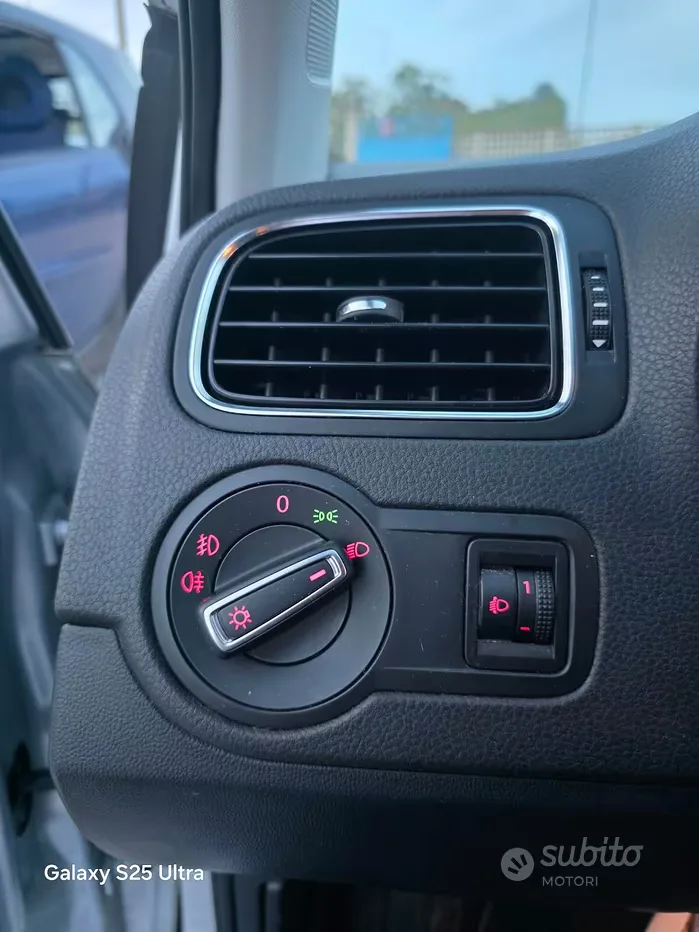 Volkswagen Polo — foto 24
