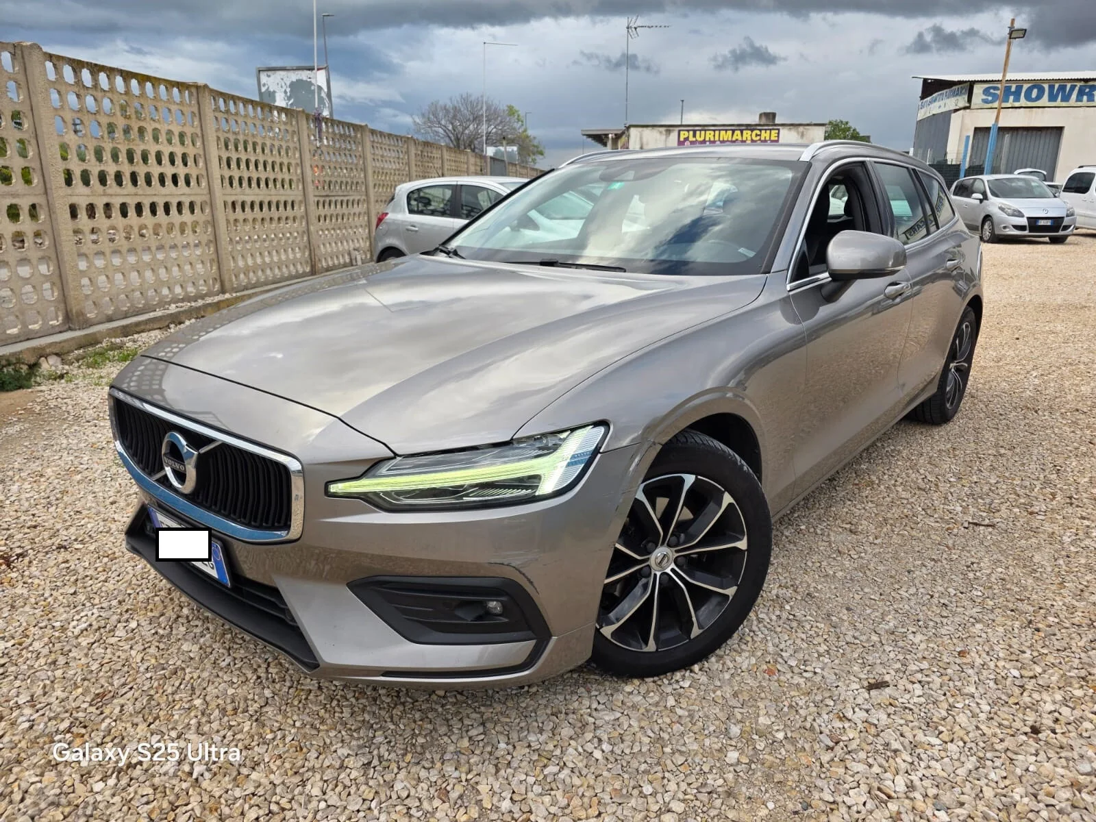 Immagine del veicolo Volvo V60 V60 D3 Geartronic R-design