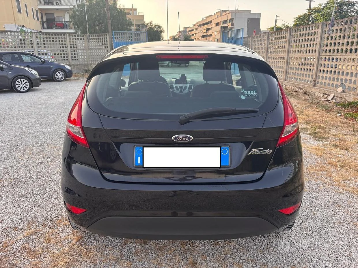 Ford Fiesta — foto 6