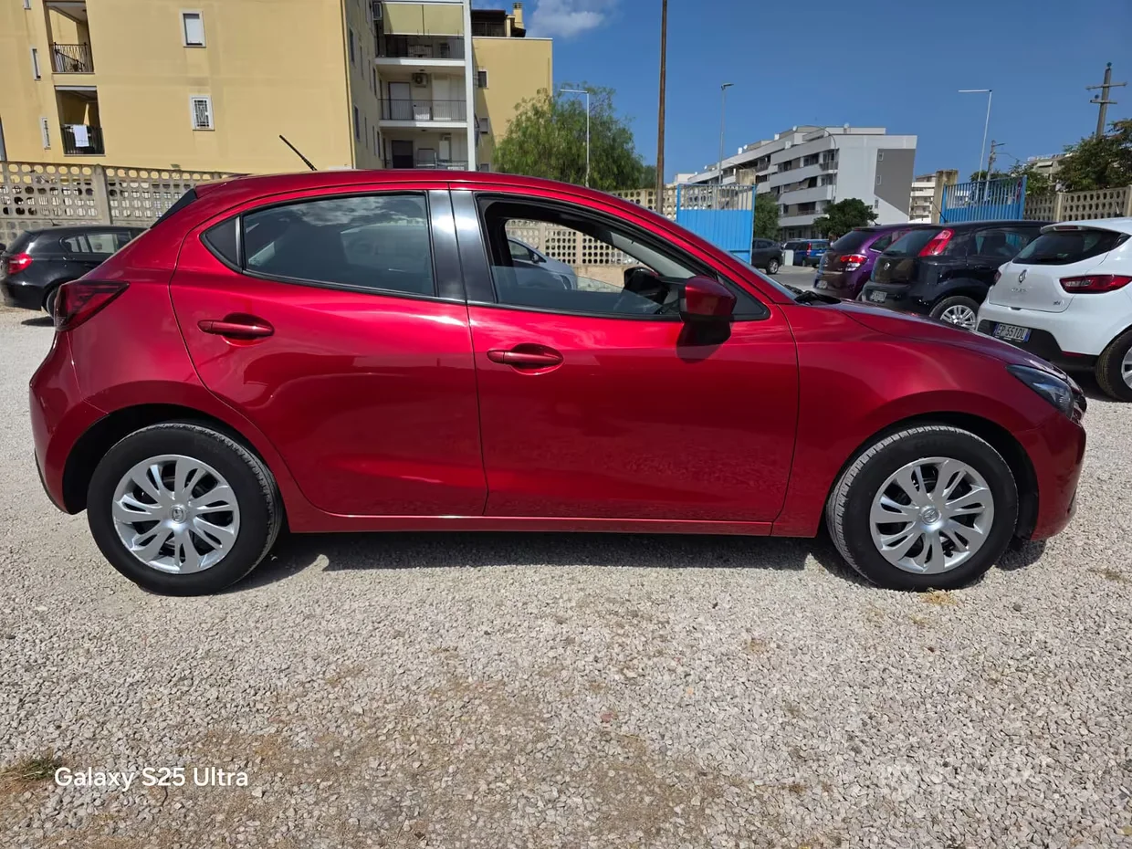 Mazda Mazda2 — foto 4