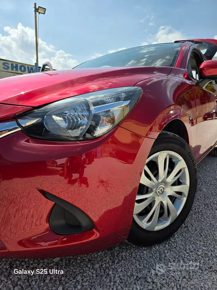 Mazda Mazda2 — foto 9