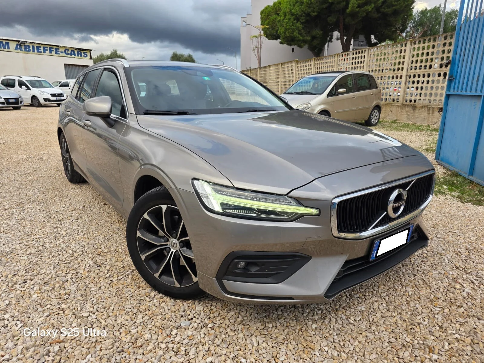 Immagine del veicolo Volvo V60 V60 D3 Geartronic R-design