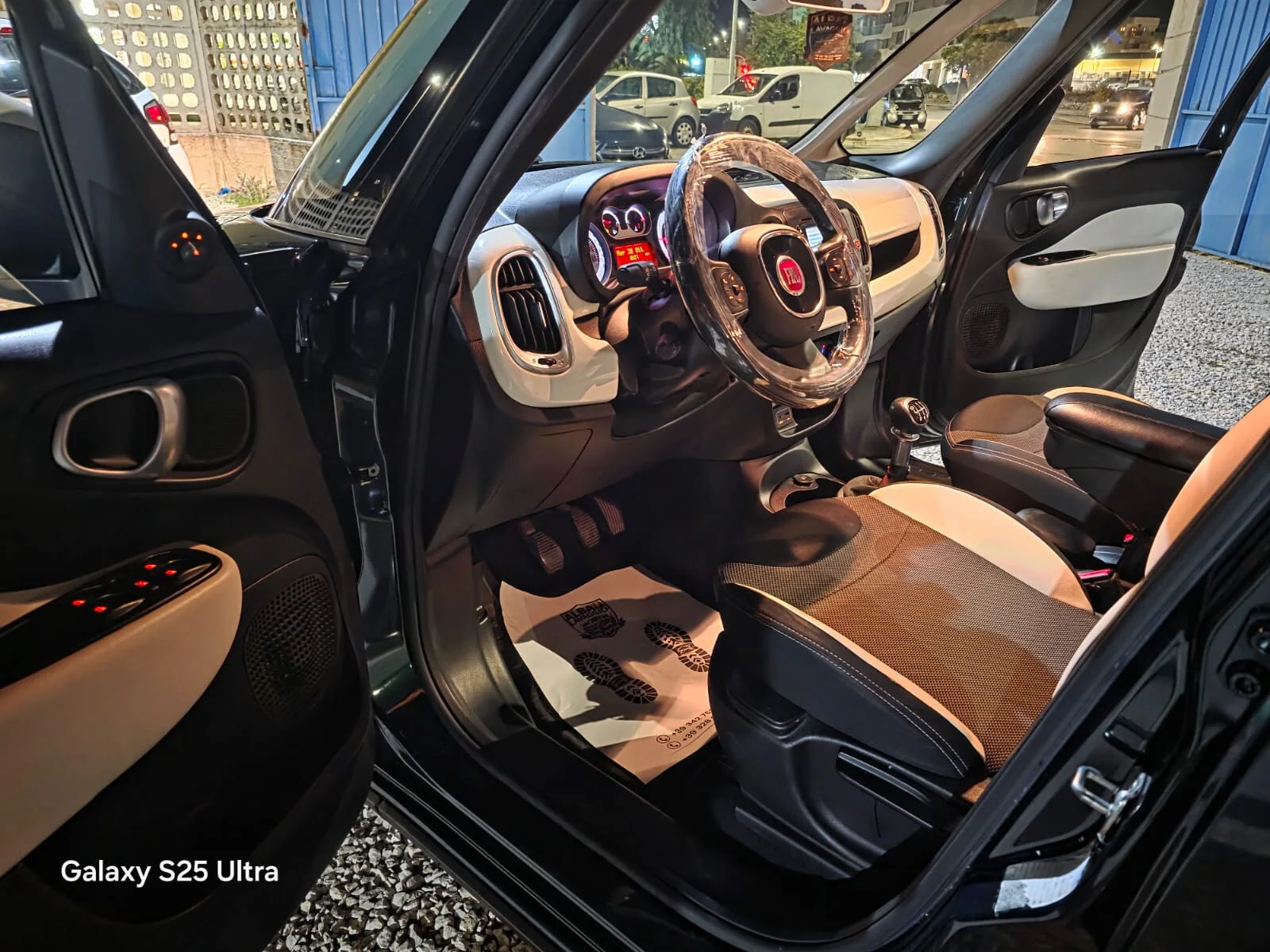 Immagine del veicolo Fiat 500L 500L 1.6 Multijet 120 CV Trekking